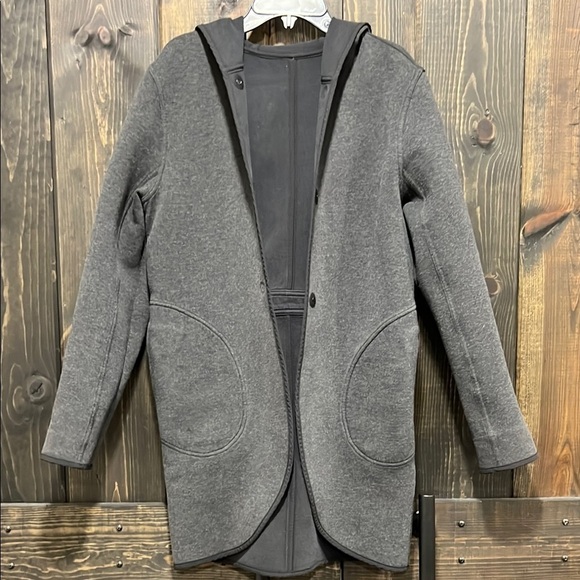 Lululemon Reversible Jacket S Grey Black Coat Stretchy City Bound Wrap Hooded - Picture 1 of 8
